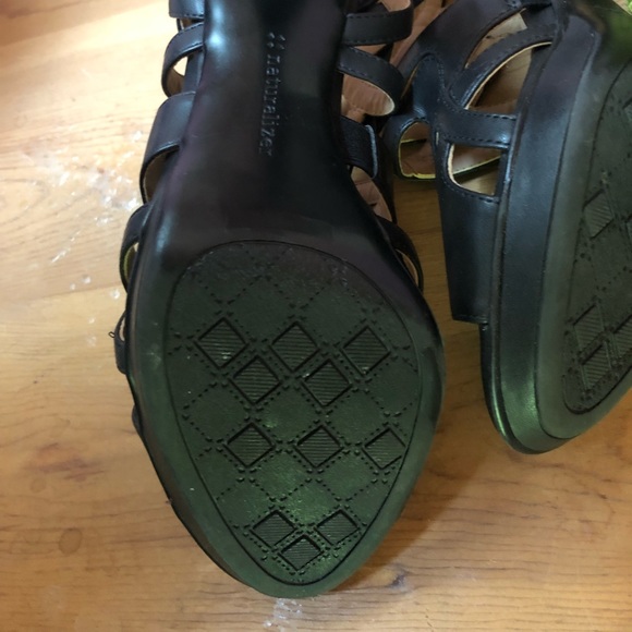 Shoes - Picture 3 of 5